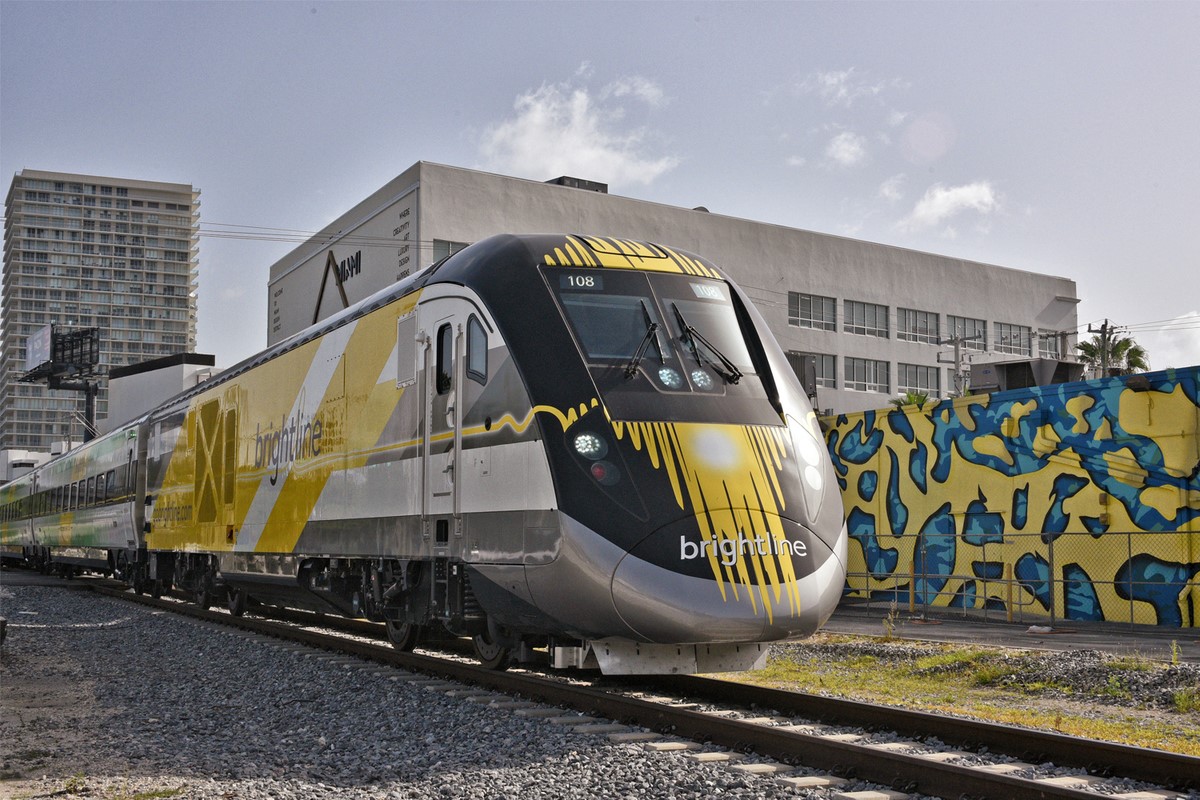 Brightline Begins 125 MPH Testing On Orlando Extension