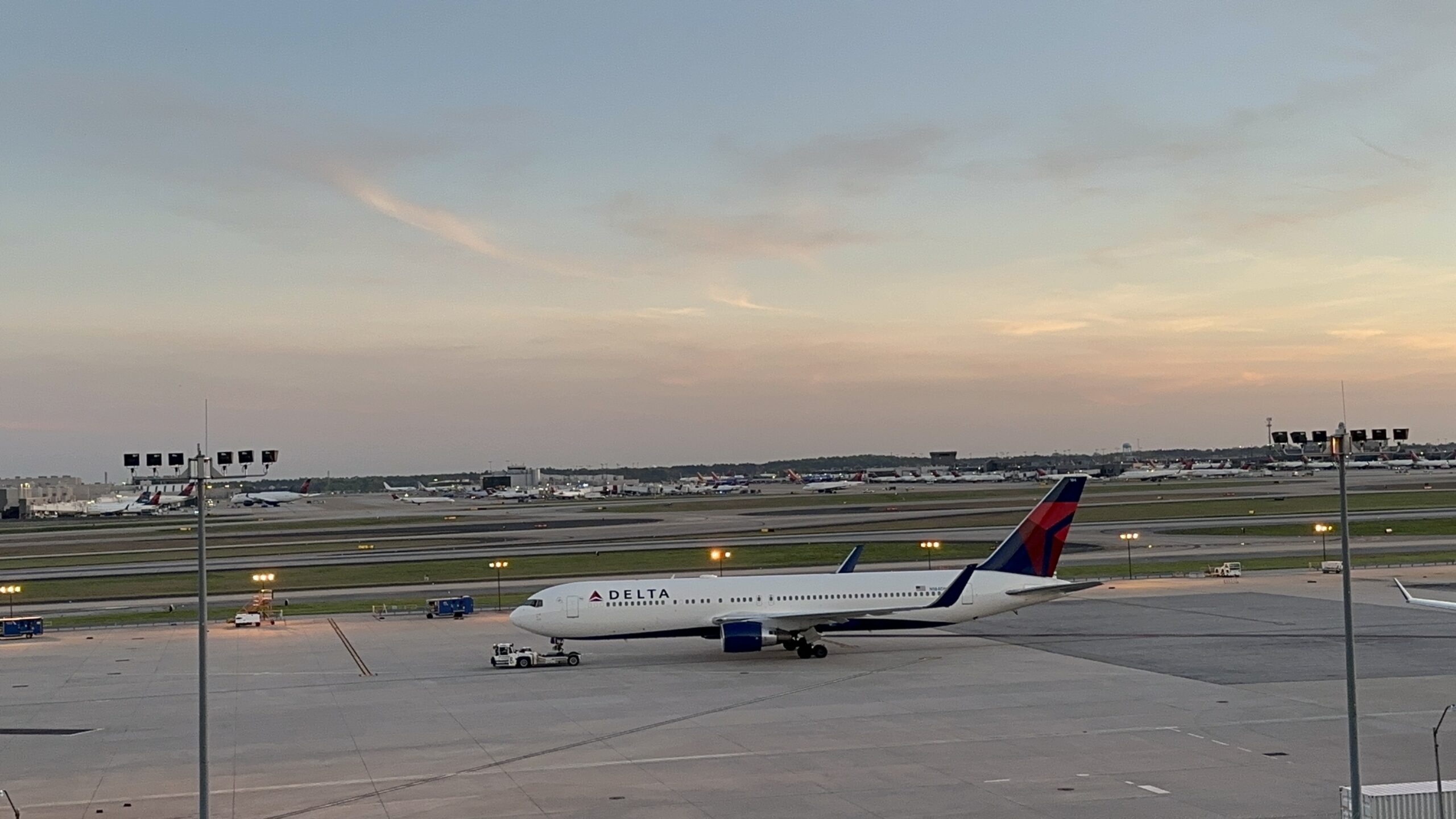 Delta Air Lines Resumes Gatwick To New York