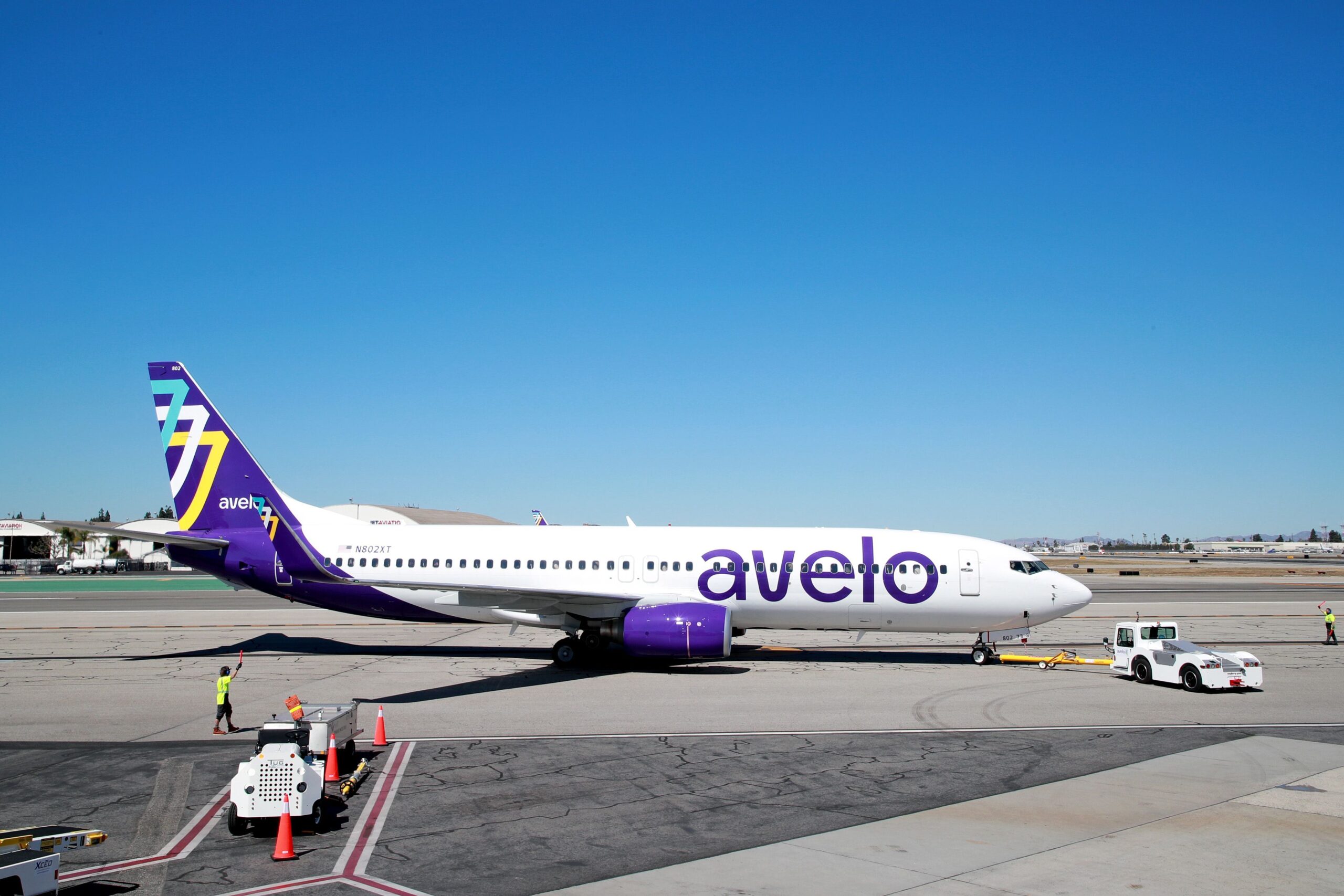 Photo of: Avelo Airlines 737 Burbank // Avelo