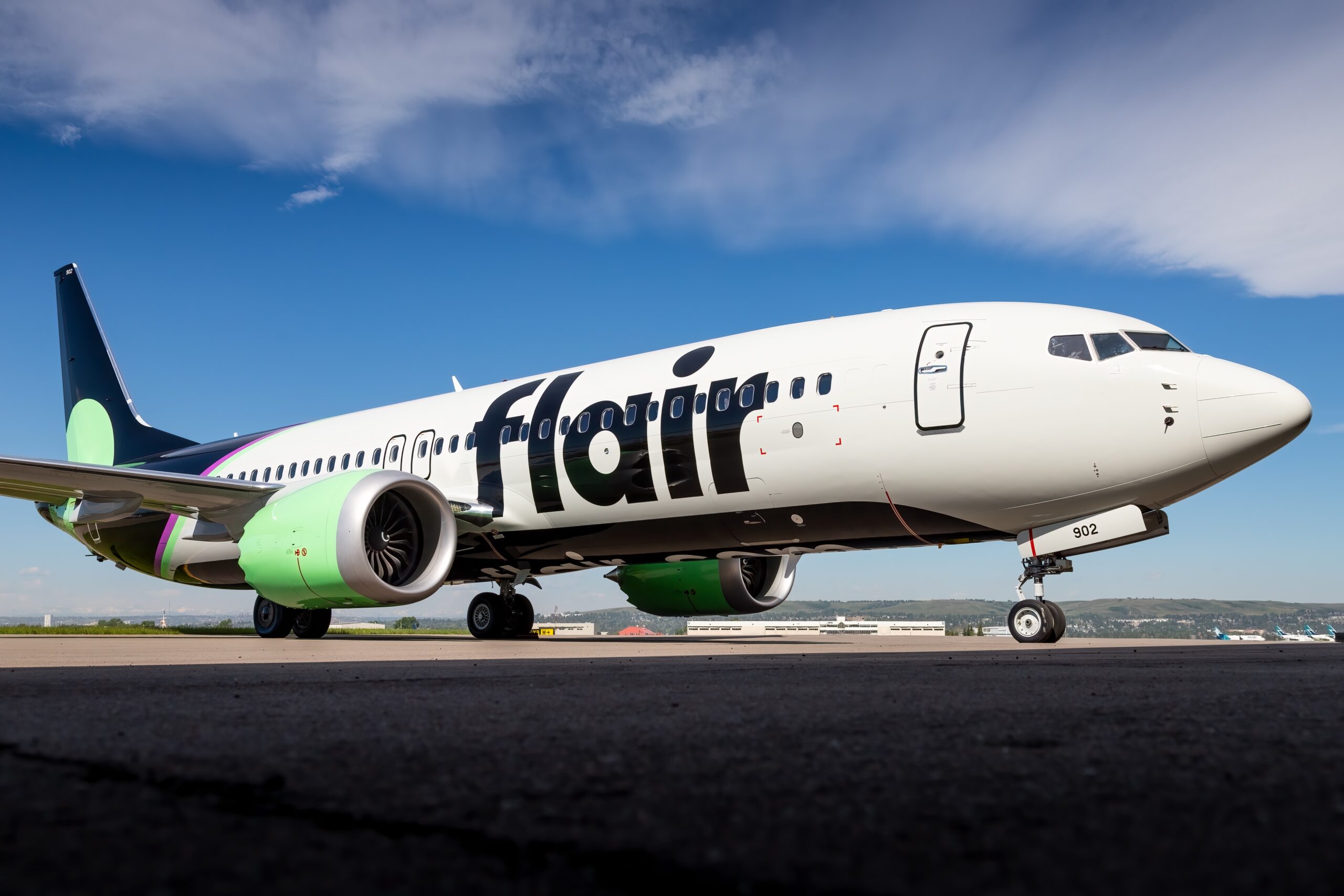 Flair Adds 13 New Routes To Winter Schedule