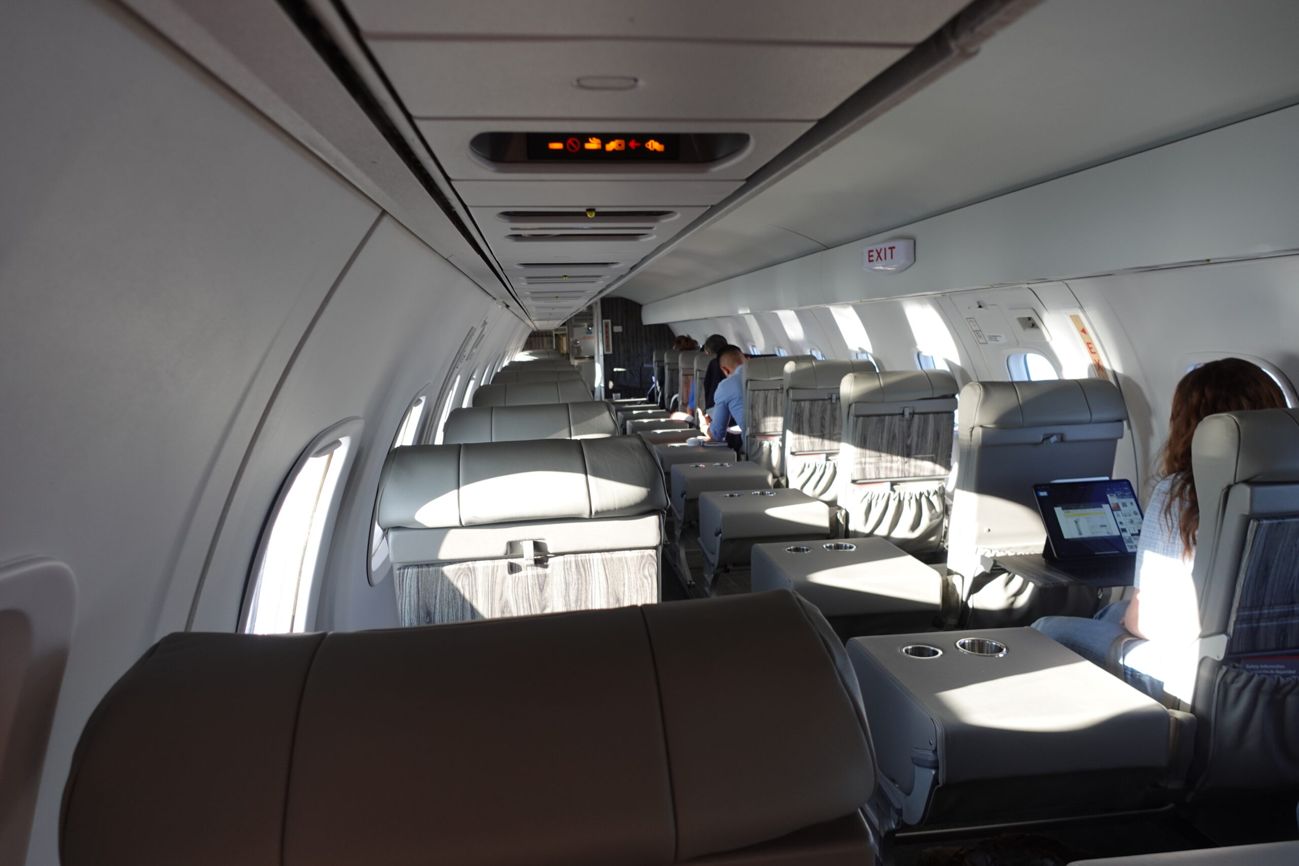 Photo of: JSX Embraer E145 Cabin