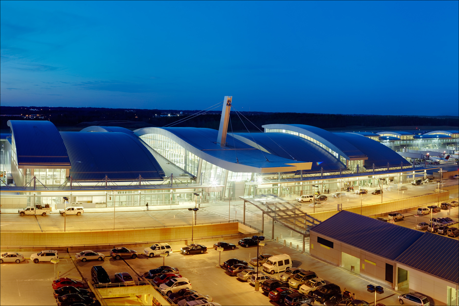 Photo of: RDU Airport Terminal // Raleigh Durham International Airport