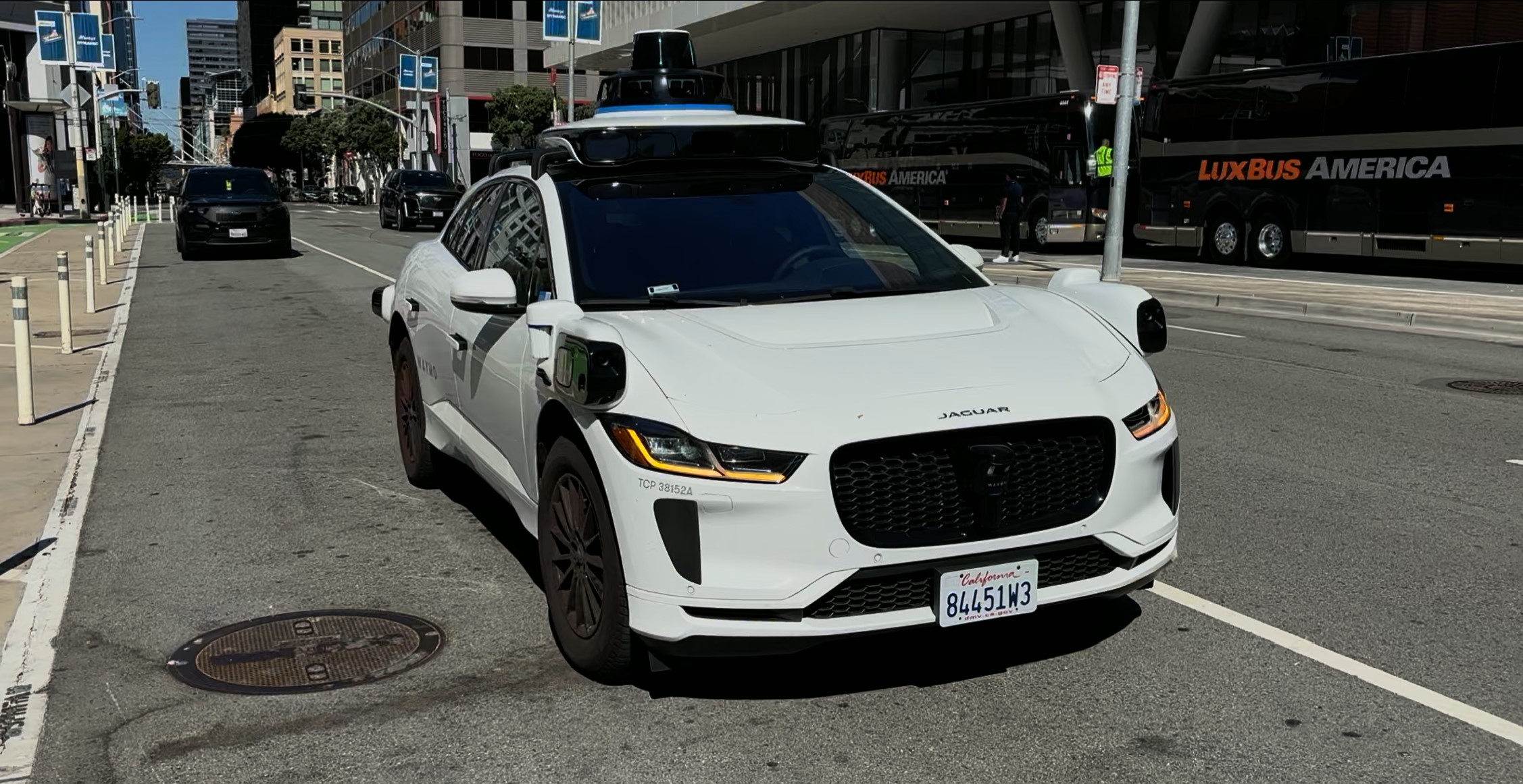 Photo of: Waymo Jaguar I-Pace