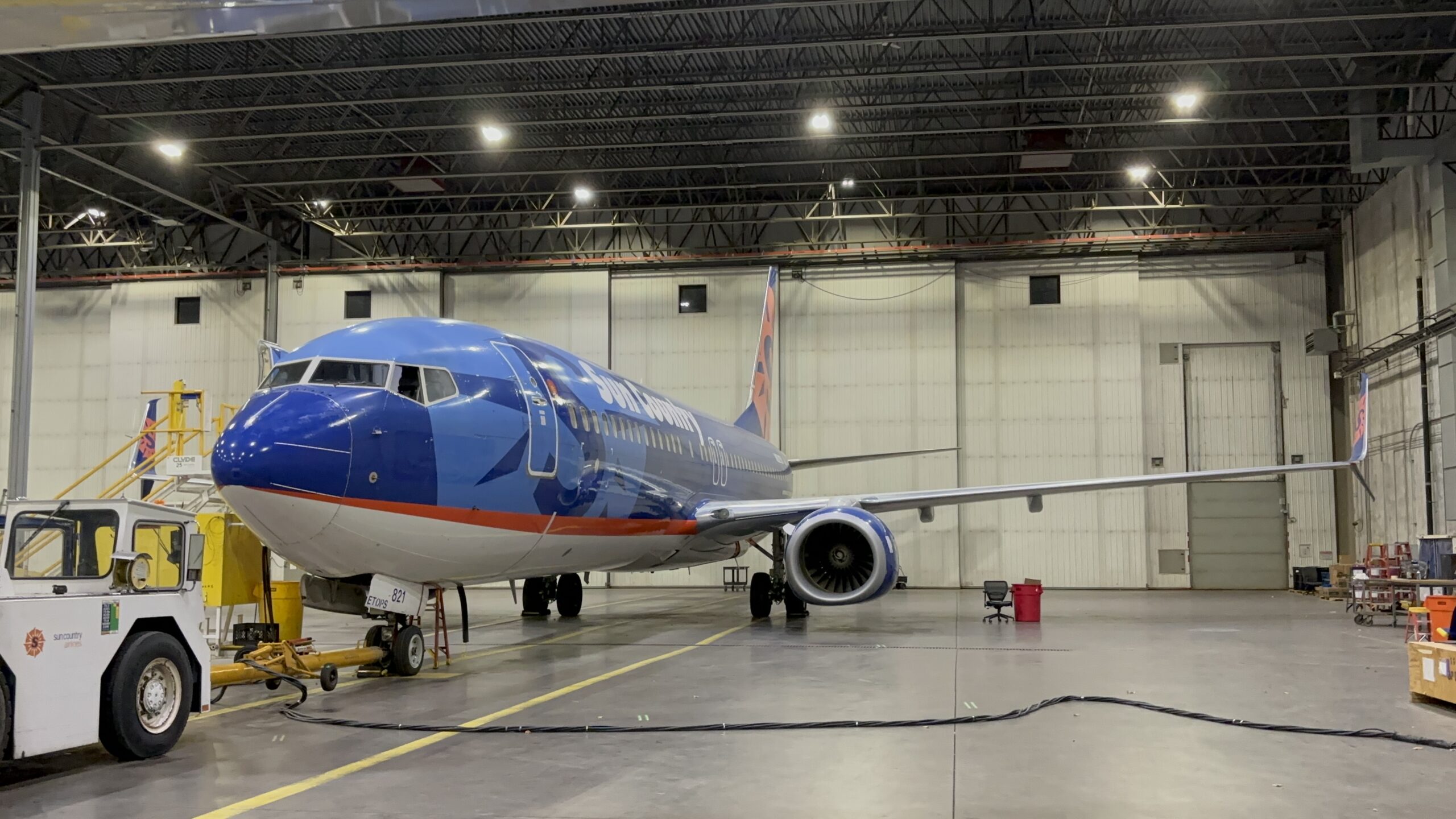 Sun Country Airlines Boeing 737-800